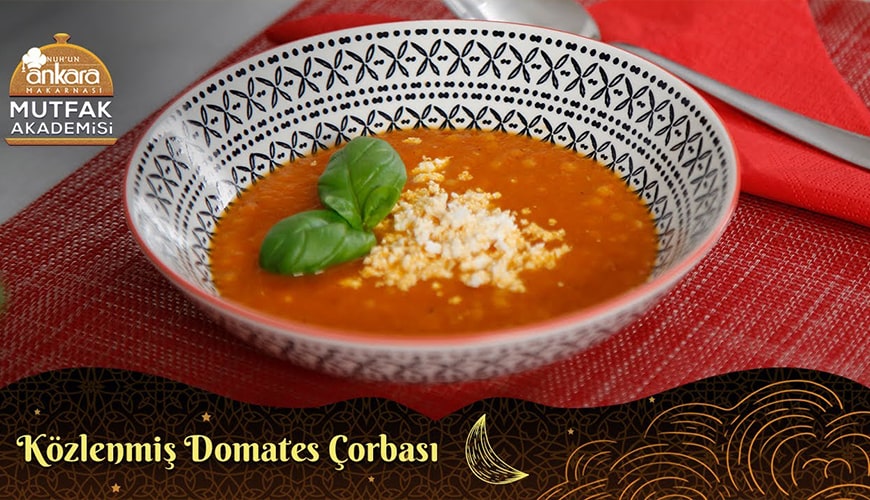 Közlenmiş Domates Çorbası